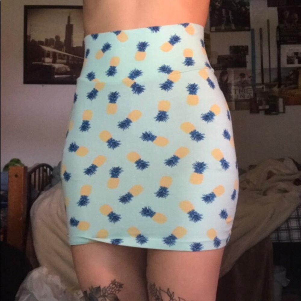 pineapple bodycon skirt